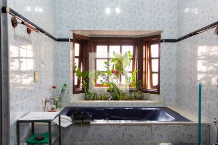 Casa à venda com 250m², 3 quartos e 3 vagasBANHEIRODA SUITE1