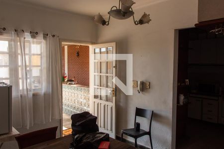 Casa à venda com 250m², 3 quartos e 3 vagasSALA DE JANTAR