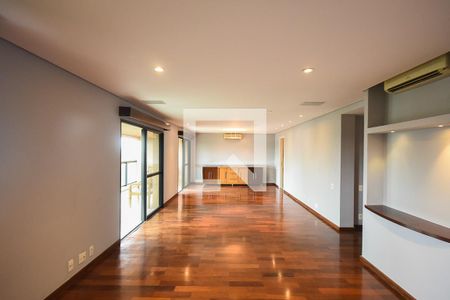 Sala de apartamento para alugar com 3 quartos, 160m² em Jardim Morumbi, São Paulo