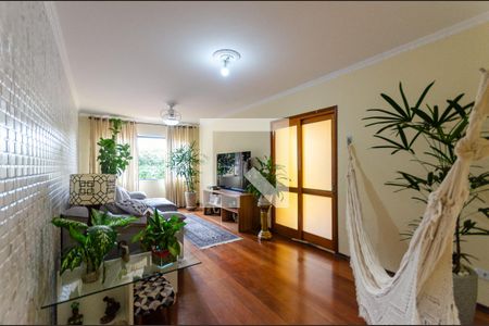 Sala de casa para alugar com 3 quartos, 220m² em Jardim Libano, São Paulo