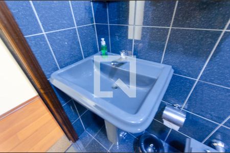 Casa para alugar com 220m², 3 quartos e 4 vagas Casa para alugar com 220m², 3 quartos e 4 vagasBanheiro 1