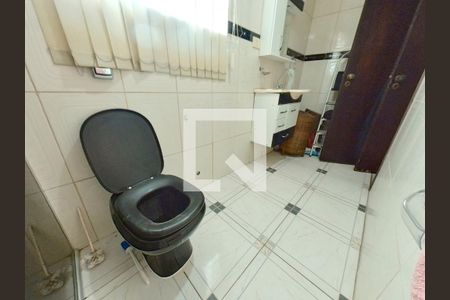 Banheiro Quarto 1 de casa para alugar com 3 quartos, 280m² em Vila Penteado, São Paulo