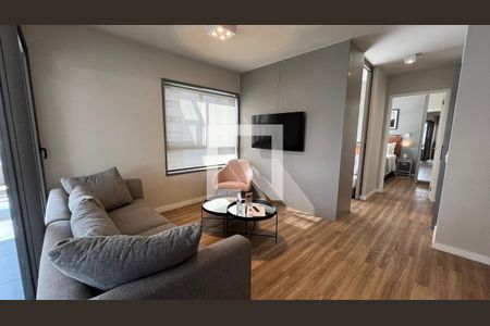 Sala de TV de apartamento para alugar com 2 quartos, 70m² em Sumaré, São Paulo