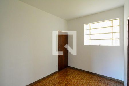 Sala  de apartamento à venda com 2 quartos, 70m² em Carlos Prates, Belo Horizonte