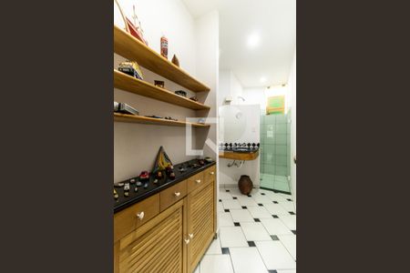 Apartamento para alugar com 200m², 2 quartos e 2 vagasBanheiro Social