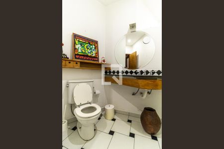 Apartamento para alugar com 200m², 2 quartos e 2 vagasBanheiro Social