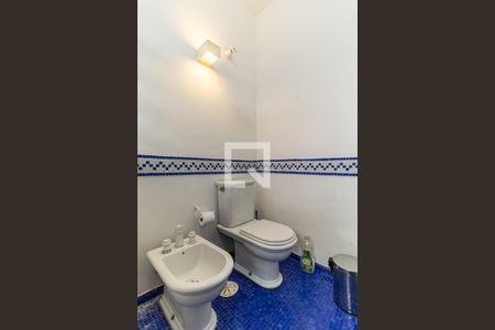 Apartamento para alugar com 200m², 2 quartos e 2 vagasBanheiro da Suíte