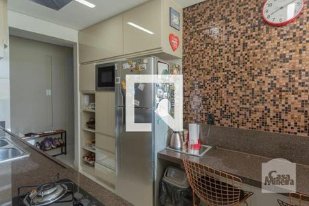 Apartamento à venda com 124m², 3 quartos e 2 vagasCozinha