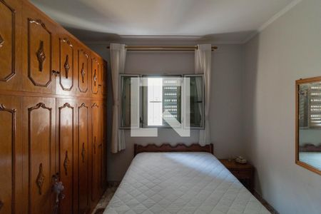 Casa à venda com 177m², 4 quartos e 2 vagasQuarto 3