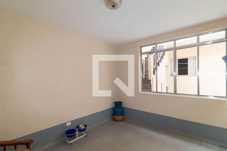 Casa à venda com 177m², 4 quartos e 2 vagasQuintal 2