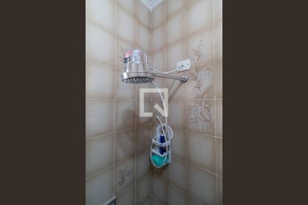 Casa à venda com 177m², 4 quartos e 2 vagasBanheiro