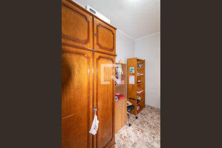 Casa à venda com 177m², 4 quartos e 2 vagasQuarto 2