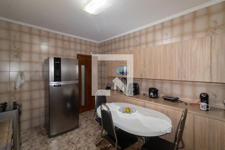 Casa à venda com 177m², 4 quartos e 2 vagasCozinha