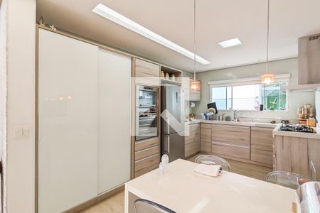 Casa à venda com 367m², 3 quartos e 4 vagasCozinha
