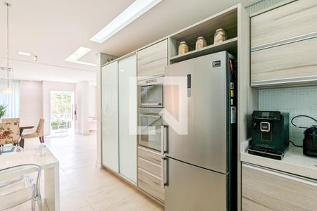 Casa à venda com 367m², 3 quartos e 4 vagasCozinha