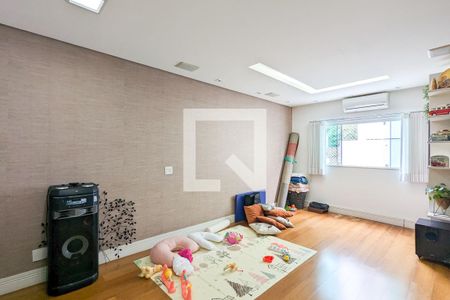 Casa à venda com 367m², 3 quartos e 4 vagasSala 2