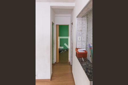 Sala de apartamento à venda com 2 quartos, 50m² em Olaria, Rio de Janeiro