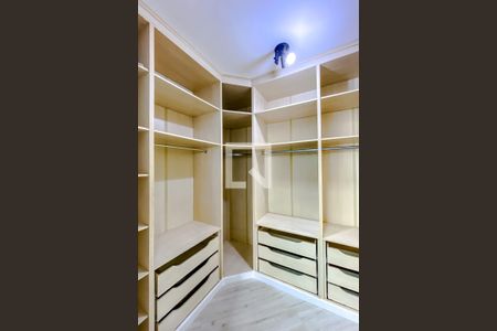 Casa para alugar com 200m², 4 quartos e 3 vagasQuarto 1 - Suíte