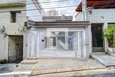 Casa para alugar com 200m², 4 quartos e 3 vagasFachada