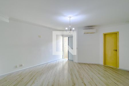 Casa para alugar com 200m², 4 quartos e 3 vagasQuarto 3 - Suíte