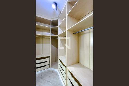 Casa para alugar com 200m², 4 quartos e 3 vagasQuarto 1 - Suíte