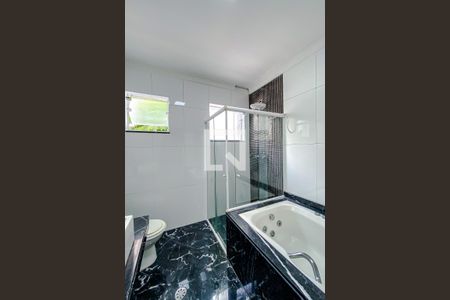 Casa para alugar com 200m², 4 quartos e 3 vagasBanheiro da Suíte 1