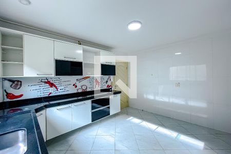 Casa para alugar com 200m², 4 quartos e 3 vagasCozinha