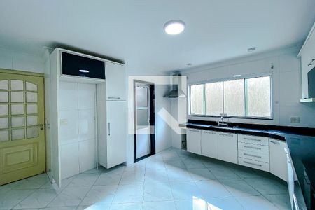 Casa para alugar com 200m², 4 quartos e 3 vagasCozinha