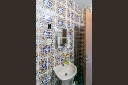 Casa à venda com 115m², 2 quartos e 1 vagaBanheiro