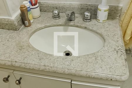 Apartamento à venda com 120m², 3 quartos e sem vagaQuarto 3 - Suíte