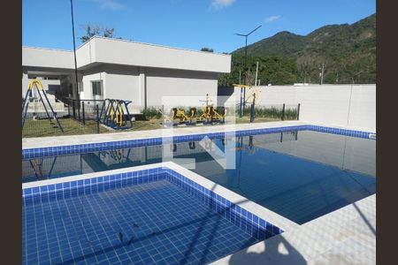 Apartamento à venda com 2 quartos, 53m² em Vargem Grande, Rio de Janeiro