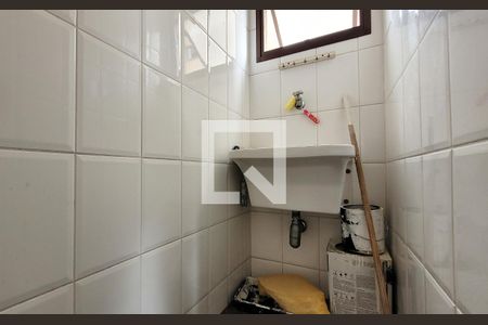 Apartamento à venda com 60m², 2 quartos e 2 vagas Apartamento à venda com 60m², 2 quartos e 2 vagasLavanderia