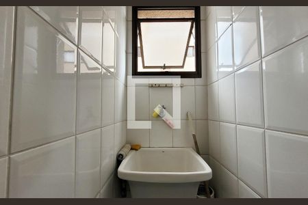 Apartamento à venda com 60m², 2 quartos e 2 vagas Apartamento à venda com 60m², 2 quartos e 2 vagasLavanderia