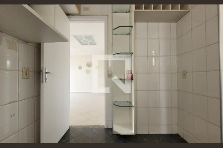 Apartamento à venda com 60m², 2 quartos e 2 vagas Apartamento à venda com 60m², 2 quartos e 2 vagasCozinha