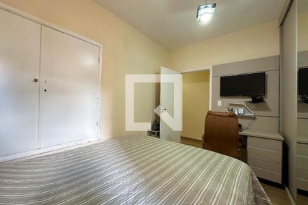 Casa à venda com 163m², 3 quartos e 2 vagasQuarto 2