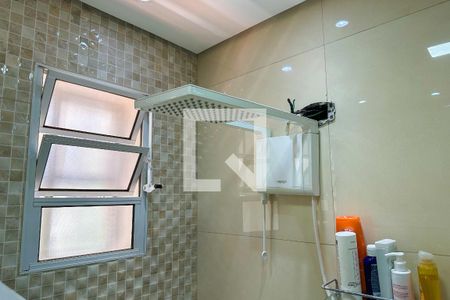 Casa à venda com 163m², 3 quartos e 2 vagasBanheiro