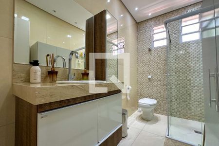 Casa à venda com 163m², 3 quartos e 2 vagasBanheiro