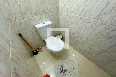 Casa à venda com 163m², 3 quartos e 2 vagasBanheiro de serviço