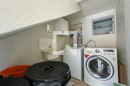 Casa à venda com 163m², 3 quartos e 2 vagasÁrea de Serviço