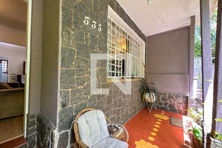 Casa à venda com 163m², 3 quartos e 2 vagasHall de entrada