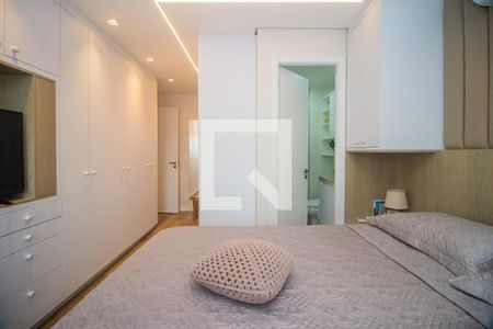 Apartamento à venda com 81m², 3 quartos e 2 vagasSuíte