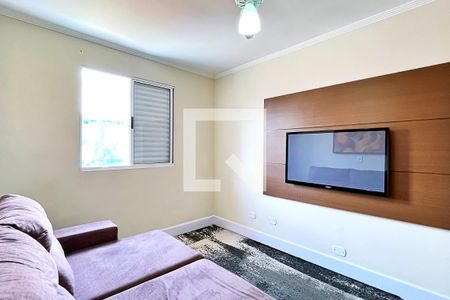 Sala de TV de casa de condomínio à venda com 3 quartos, 127m² em Vila Adelaide Perella, Guarulhos