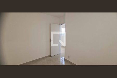 Quarto 1 de apartamento à venda com 2 quartos, 38m² em Santa Maria, Osasco