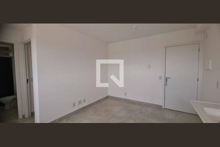 Sala, Cozinha e Área de Serviço de apartamento para alugar com 2 quartos, 38m² em Santa Maria, Osasco