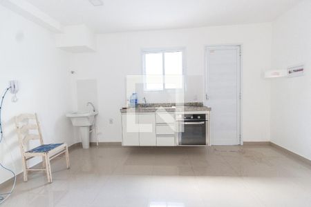 Cozinha de casa para alugar com 1 quarto, 40m² em Vila Aurora (zona Norte), São Paulo