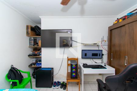 Quarto 2 de casa para alugar com 3 quartos, 80m² em Vila Tolstoi, São Paulo