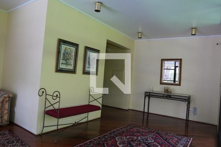 Apartamento à venda com 128m², 2 quartos e 3 vagasHall