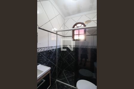 Casa à venda com 120m², 3 quartos e 2 vagasBanheiro