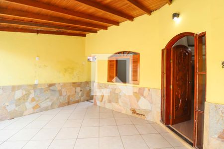 Casa à venda com 120m², 3 quartos e 2 vagasGaragem