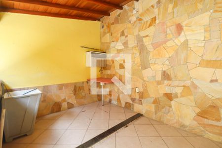 Casa à venda com 120m², 3 quartos e 2 vagasQuintal